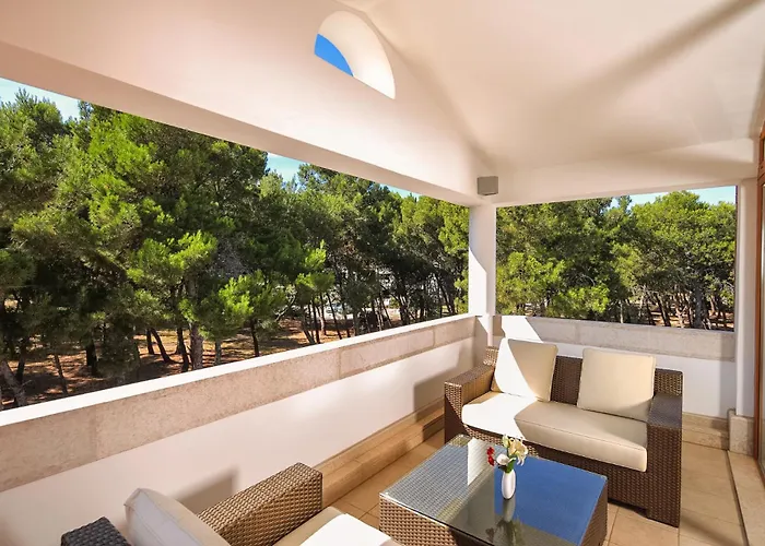 Vulin Veruda Villa *